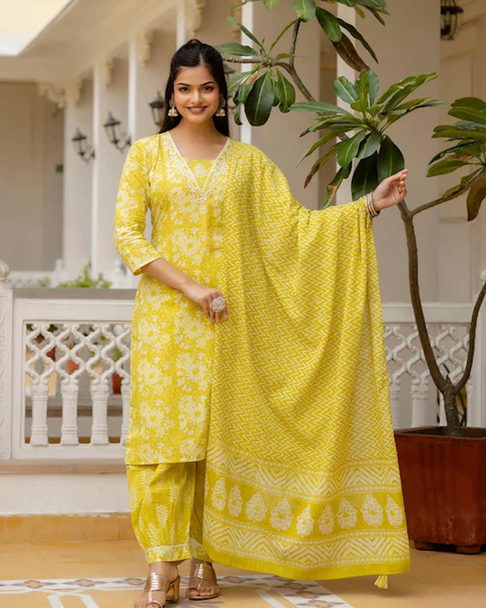 Anouk Floral Yoke Design Pure Cotton Straight Kurta With Patiala & Dupatta