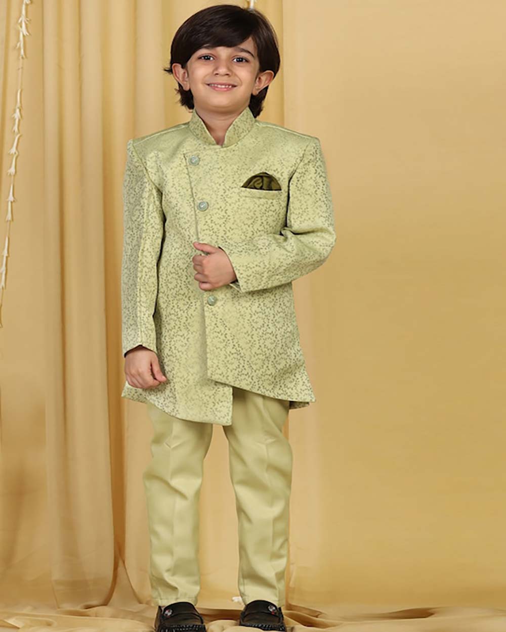 Aj DEZInES Kids Green Embroidered Sherwani With Trouser For Boys