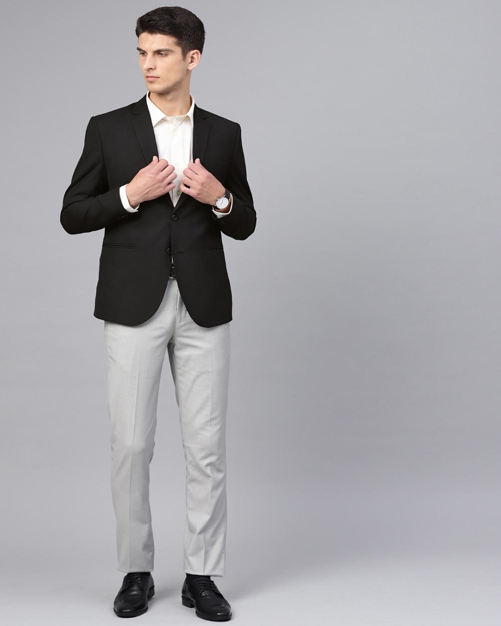 MANQ Men Black Slim Fit Solid Single Breasted Formal Blazer