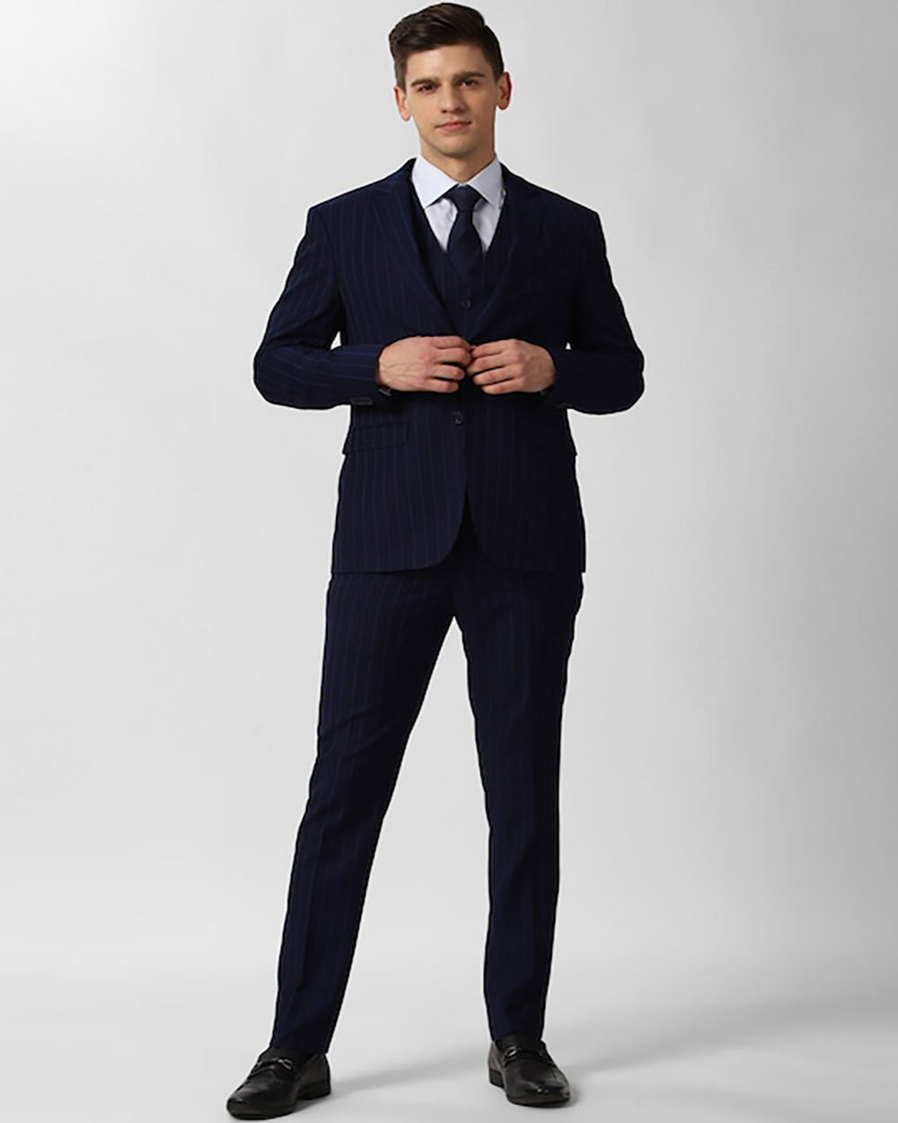 Peter England Elite Men Navy Blue Suits